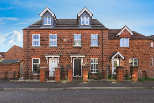 Thumbnail Town house for sale in Chamomile Way, Spalding