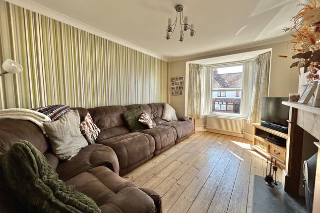 108, Preston Road, Yeovil photo 4