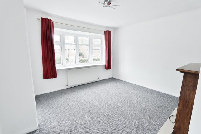 Terraced house to rent in Swindon Lane, Essex