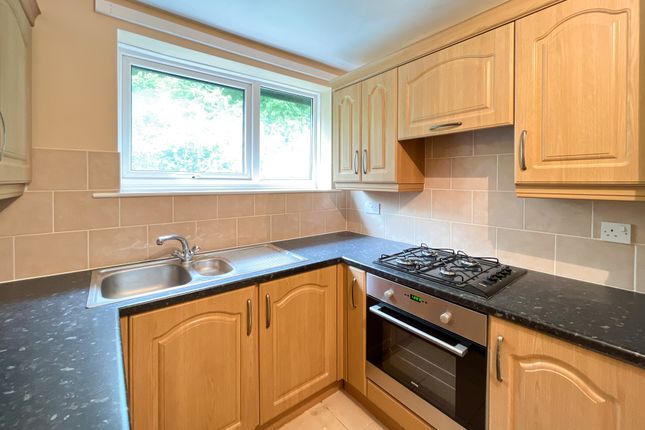 2 bed flat for sale in Gledhill Terrace, Dewsbury, West Yorkshire WF13