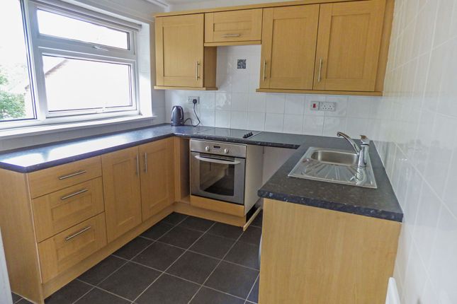 Flat to rent in Longwood Close, Sunniside, Newcastle Upon Tyne