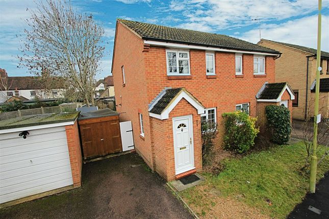 2-bed house on 84, Roman Gardens, Kings Langley, £400,000