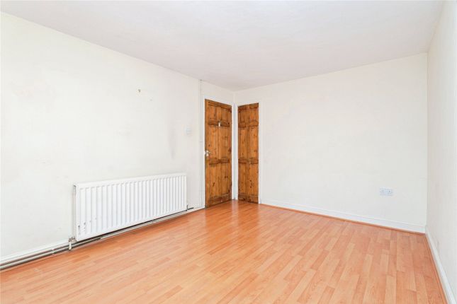 26, Fakenham photo 2