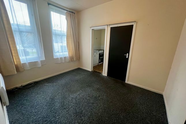 Flat to rent in 134 Britannia Road, Ipswich