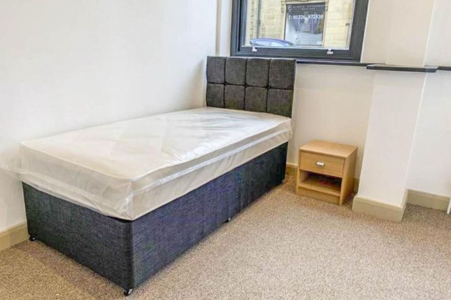 Flat to rent in Apartment 2, Regent Street South, Barnsley