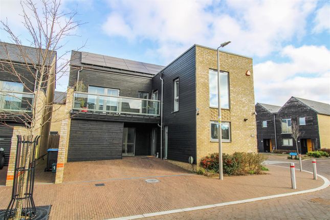 Thumbnail Detached house for sale in Rosefield Lane, Newhall, Harlow