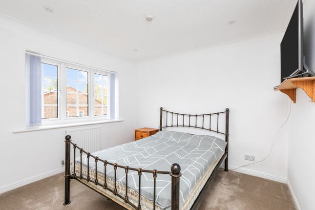 Terraced house for sale in Cluny Street, Lewes