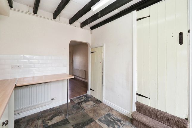 48, Chapel Street, Belper photo 3