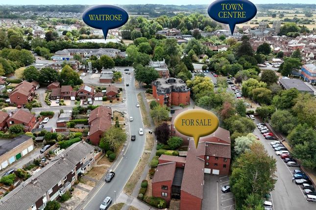 Flat 22 Marlborough Court, Allenview Road, Wimborne photo 5