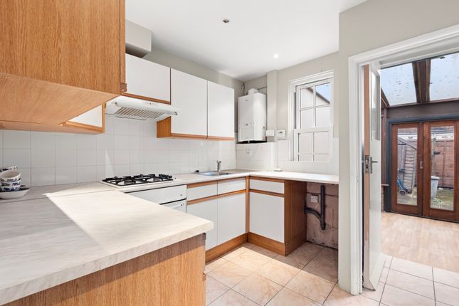 180, Wulfstan Street, Shepherds Bush photo 4