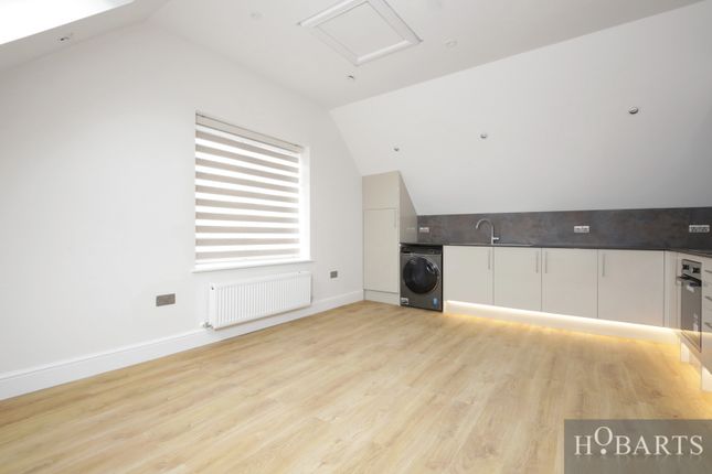 Thumbnail Flat to rent in Ossian Road, London