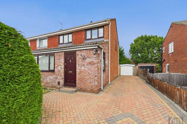 House Front With Garage &amp; Drive