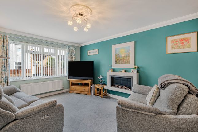 Churchfields Drive, Newton Abbot photo 2