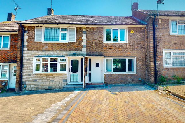 Thumbnail Terraced house for sale in Waldegrave, Kingswood, Basildon, Essex
