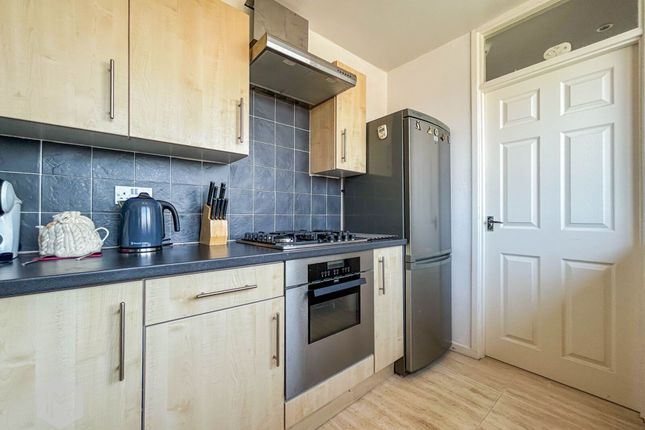 13 Hargreaves House Crook Street, Bolton photo 4