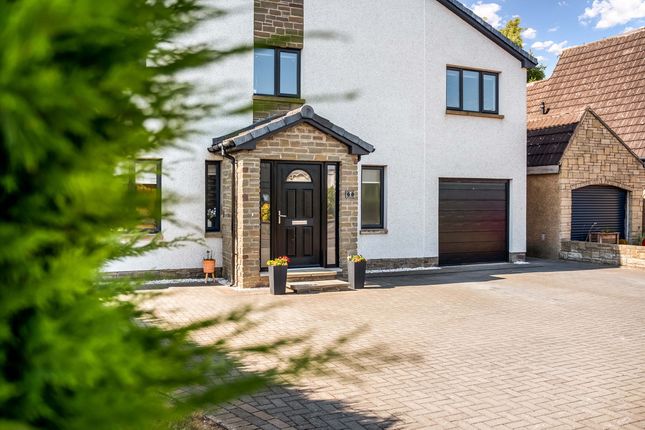 7, Hawick Drive, Dundee photo 2
