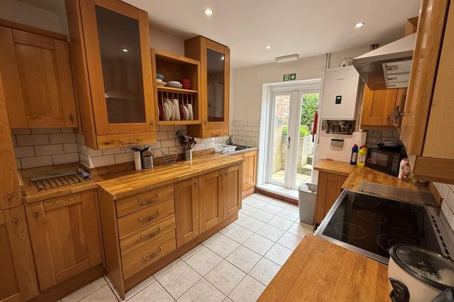 42, Chestnut Grove, Liverpool photo 2
