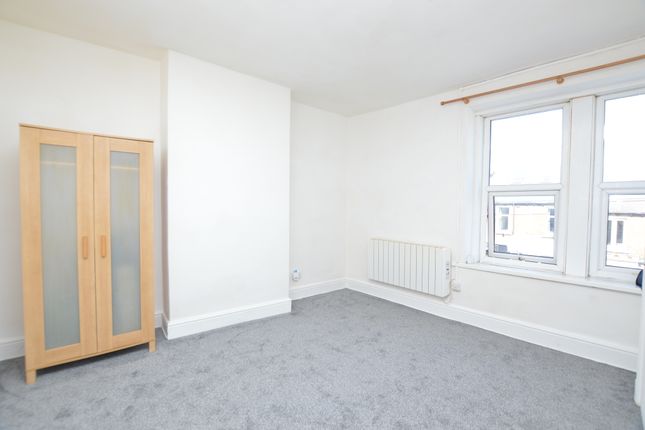 Flat 3, Sheffield photo 3