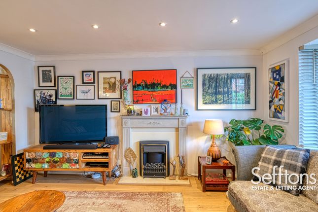 12 Winstanley Road, Norwich photo 2