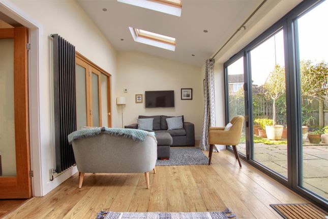 26, Nederdale Close, Yarm photo 2
