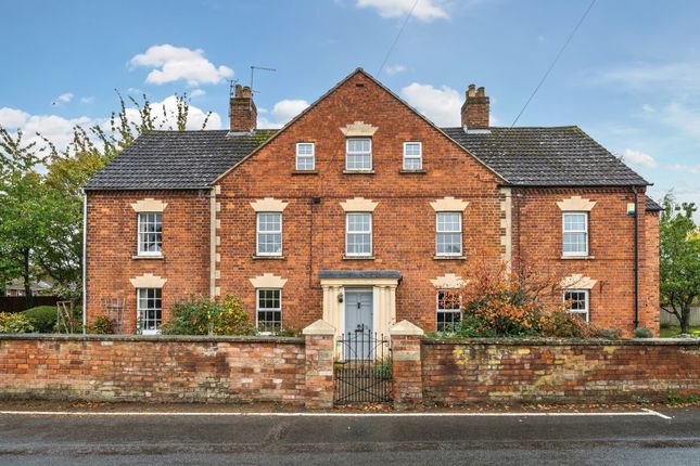 1364852-1-68Ecca9...