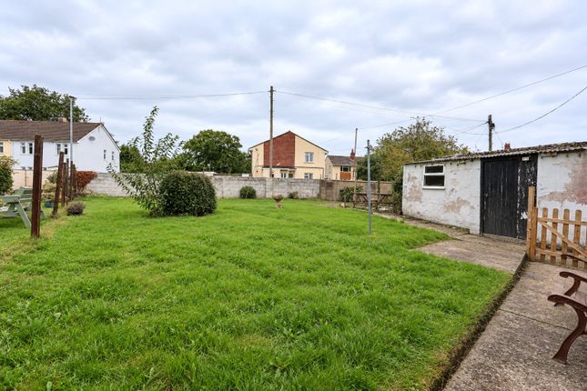 27, Woodville, Barnstaple photo 4