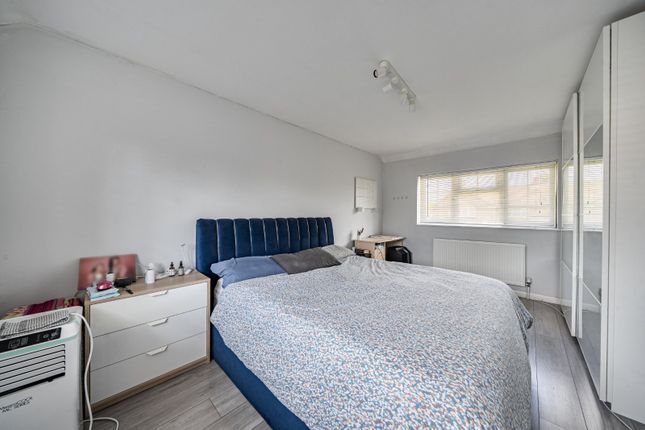 4, Clyde Road, Middlesex photo 4