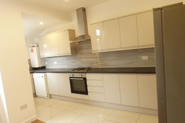 23, Chester Road, Ilford photo 5