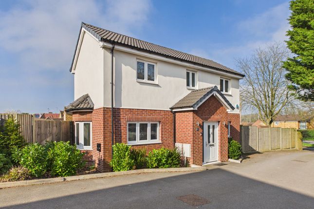 2-bed house on 14, Savoy Close, Hemel Hempstead, £425,000