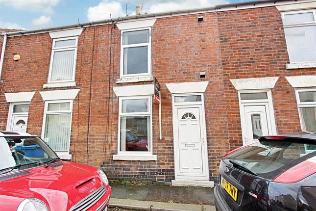 Thumbnail Terraced house to rent in Cross London Street, New Whittington, Chesterfield, Derbyshire