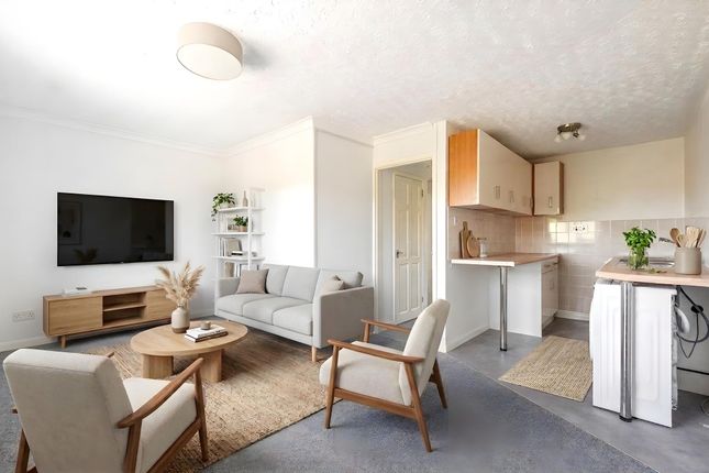 3 Christopher Court Malbrook Road, Norwich photo 2