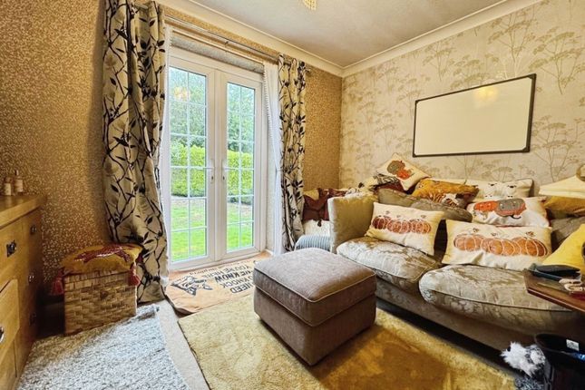 Bank Cottage,, Handleton Common, High Wycombe photo 3