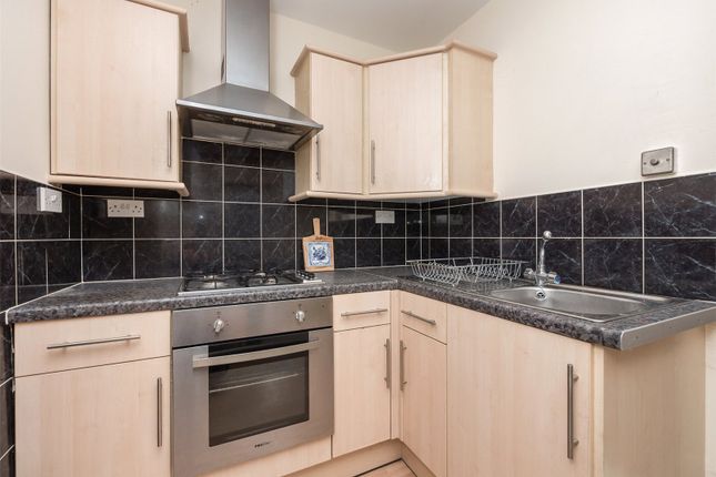 Flat 2F4, 15/12, Watson Crescent, Edinburgh photo 5