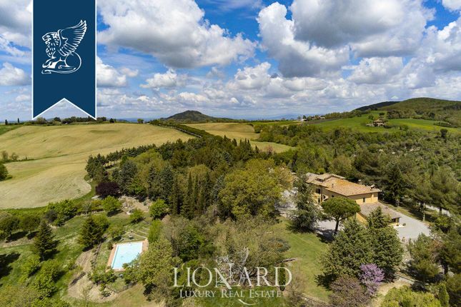 Villa for sale in Montepulciano, Siena, Toscana