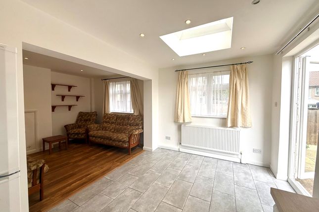 16, ORPINGTON photo 4