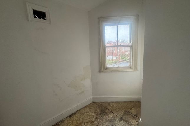13, Harthill Avenue, Liverpool photo 5