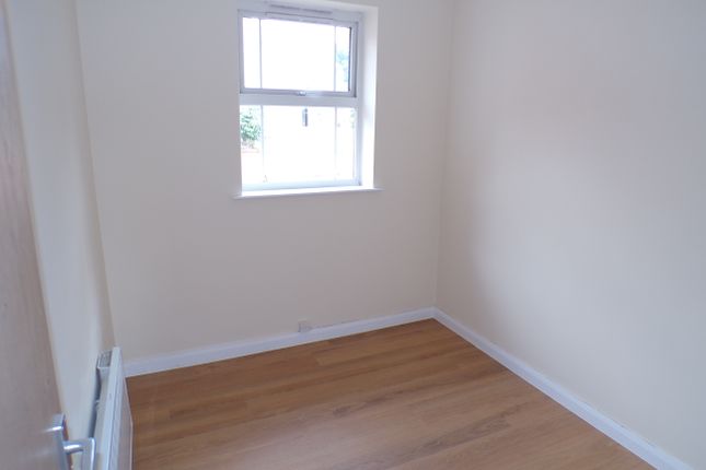 Flat 8 St Stephens Court, Littleworth Road, Cannock photo 5