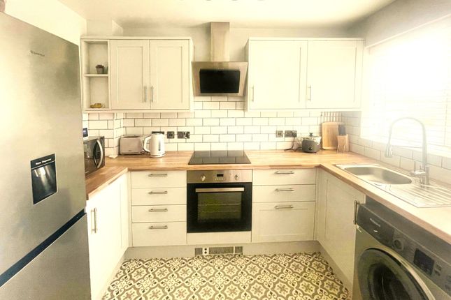 112a Ermine Street, Grantham photo 3
