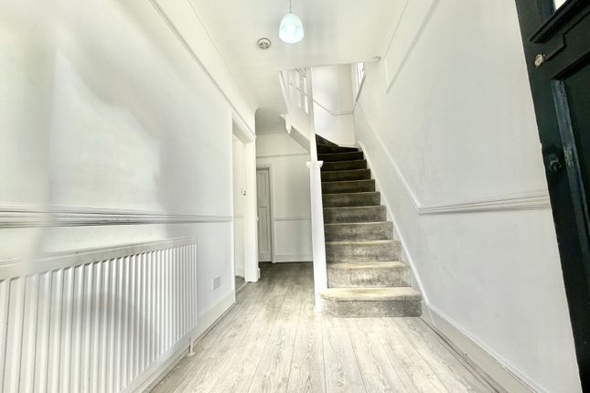 1, Gloucester Road, Harrow photo 2