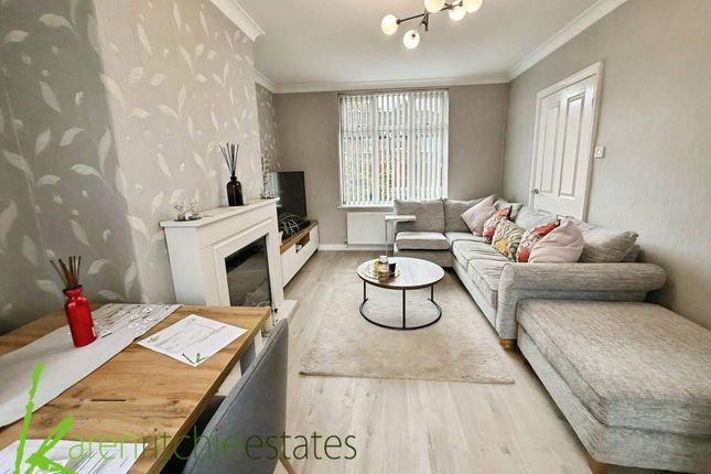 Mallett Crescent, Bolton photo 2