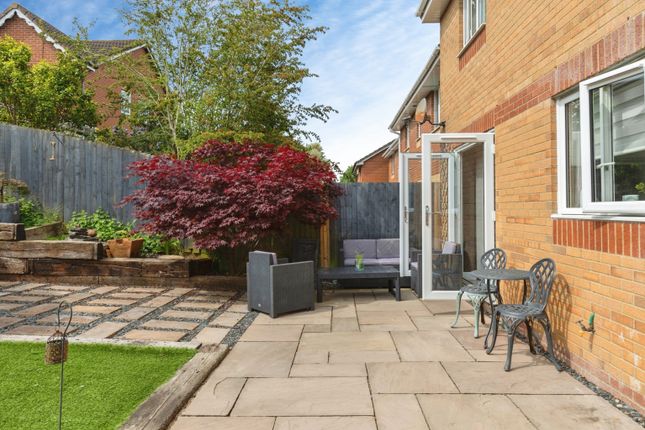 211, Juniper Way, Bristol photo 2