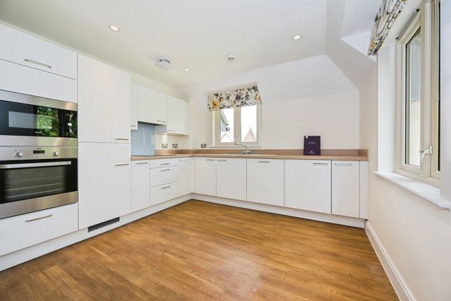 12, Gilman Court, Eastleigh photo 2