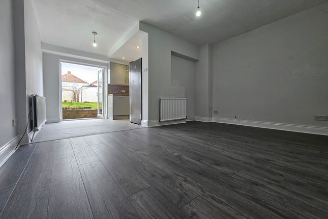 305, Dyas Road, BIRMINGHAM photo 3
