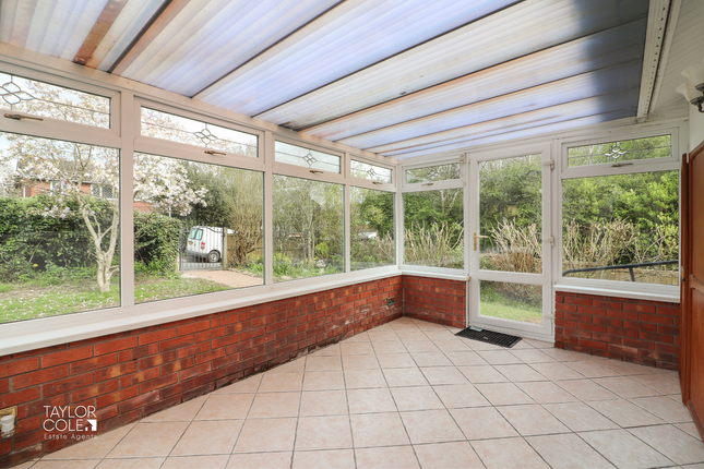 Detached bungalow for sale in Quince, Tamworth