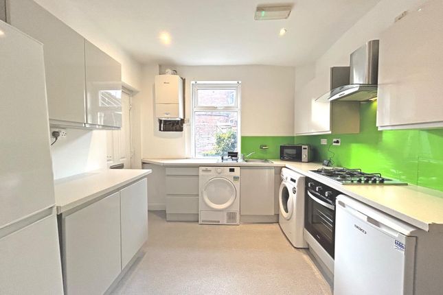Terraced house to rent in Shoreham Street, City Centre, Sheffield