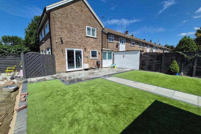 6, Tithe Farm Road, Dunstable photo 4