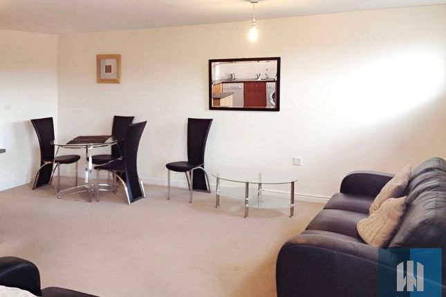 Flat 18 The Gate, 81a, Halifax Road, Huddersfield photo 3