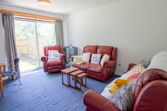 Room to rent in St Michaels Place, Canterbury, Kent