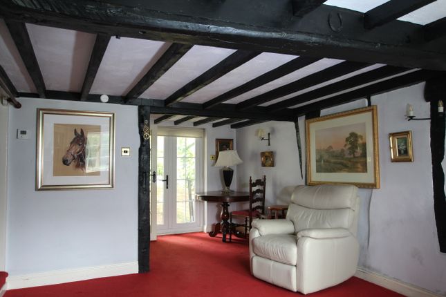 Cottage for sale in Featherbed Cottage, Newbury Road, Wantage, Oxfordshire