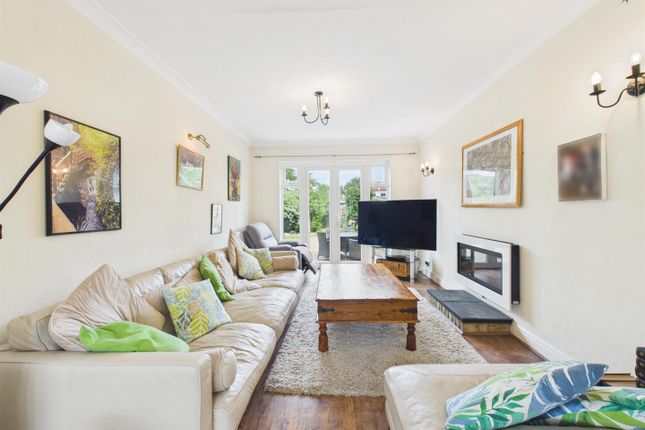 1, Torrington Road, Ruislip photo 4
